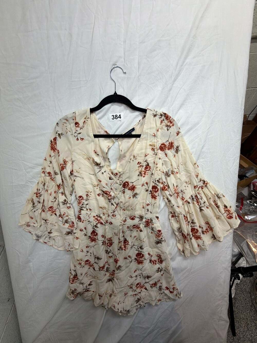 American Eagle Women's Beige Floral Long Bell Sleeve Shorts Romper Small V Neck